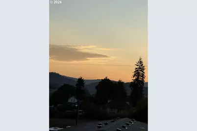 459 Lydia St, Yoncalla, OR 97499 - Photo 28