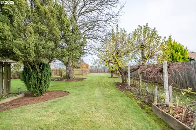 1110 Cascade Dr, Lebanon, OR 97355 - Photo 34