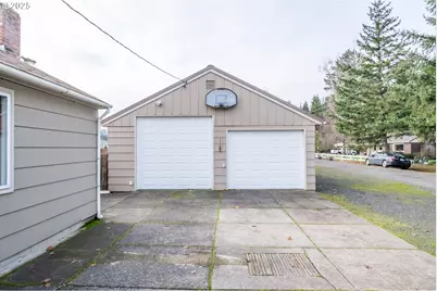 1110 Cascade Dr, Lebanon, OR 97355 - Photo 24