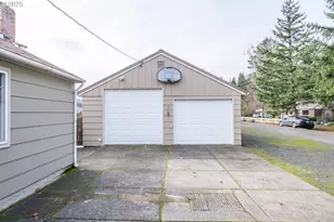 1110 Cascade Dr, Lebanon, OR 97355 - Photo 24