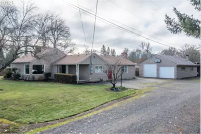 1110 Cascade Dr, Lebanon, OR 97355 - Photo 2