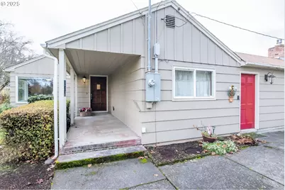 1110 Cascade Dr, Lebanon, OR 97355 - Photo 4