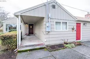 1110 Cascade Dr, Lebanon, OR 97355 - Photo 4