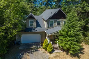30764 Jacks Landing, Gold Beach, OR 97444 - Photo 2