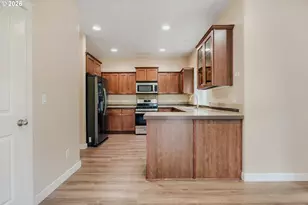 359 Bridge St, Fairview, OR 97024 - Photo 8