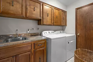 10647 NW Brooks Rd, Portland, OR 97231 - Photo 14