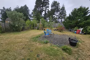 900 Railroad Ave, Lakeside, OR 97449 - Photo 32