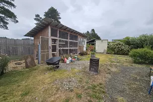 900 Railroad Ave, Lakeside, OR 97449 - Photo 26