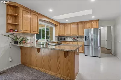 9890 SW Grabhorn Rd, Beaverton, OR 97007 - Photo 8