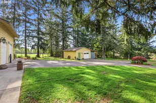 9890 SW Grabhorn Rd, Beaverton, OR 97007 - Photo 6