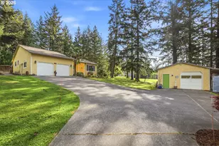 9890 SW Grabhorn Rd, Beaverton, OR 97007 - Photo 2