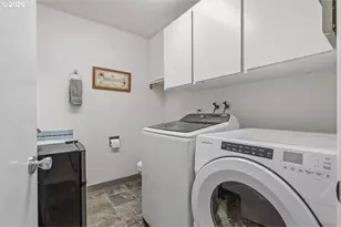 9890 SW Grabhorn Rd, Beaverton, OR 97007 - Photo 26