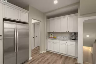 3645 SE Center St, Portland, OR 97202 - Photo 14