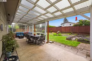 1125 Delrose Dr, Springfield, OR 97477 - Photo 24
