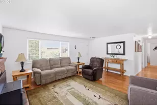 1125 Delrose Dr, Springfield, OR 97477 - Photo 8
