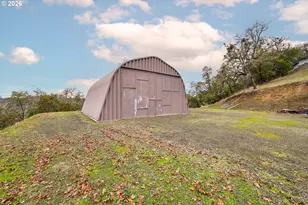 658 Ryan Heights Ln, Roseburg, OR 97470 - Photo 36