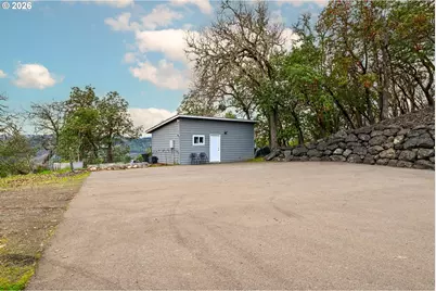 658 Ryan Heights Ln, Roseburg, OR 97470 - Photo 42