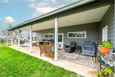 658 Ryan Heights Ln, Roseburg, OR 97470 - Photo 32