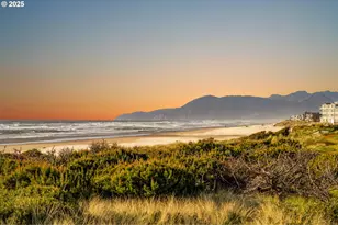 259 S Pacific St, Rockaway Beach, OR 97136 - Photo 34