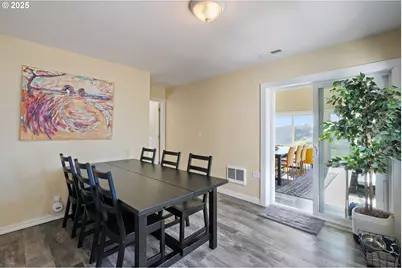 259 S Pacific St, Rockaway Beach, OR 97136 - Photo 10