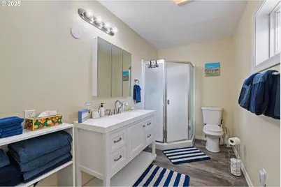 259 S Pacific St, Rockaway Beach, OR 97136 - Photo 14