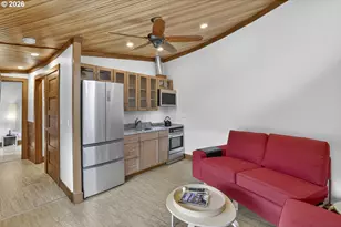 100 SE Harney St, Portland, OR 97202 - Photo 12