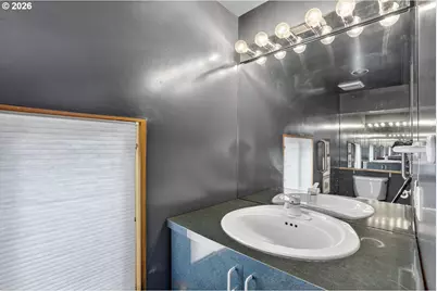 100 SE Harney St #14, Portland, OR 97202 - Photo 28
