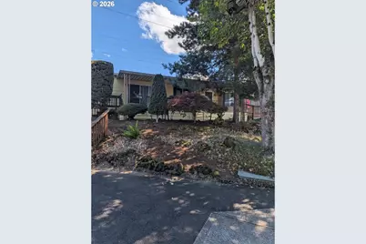 21100 NE Sandy Blvd #36, Fairview, OR 97024 - Photo 2