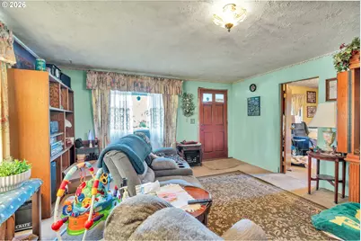 10510 SE Harold St, Portland, OR 97266 - Photo 10
