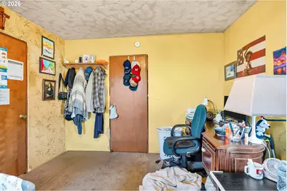 10510 SE Harold St, Portland, OR 97266 - Photo 18