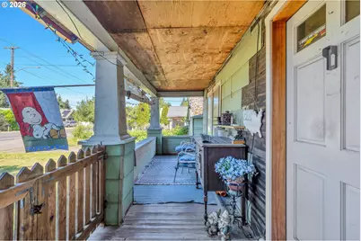 10510 SE Harold St, Portland, OR 97266 - Photo 6