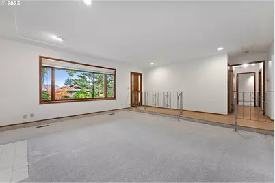 14646 NE Weidler St, Portland, OR 97230 - Photo 14