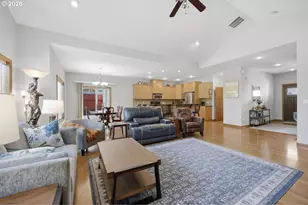 1464 N Hazelnut Ct, Canby, OR 97013 - Photo 6