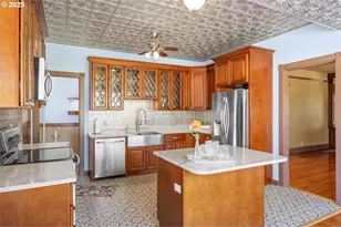 221 Main St, Riddle, OR 97469 - Photo 20