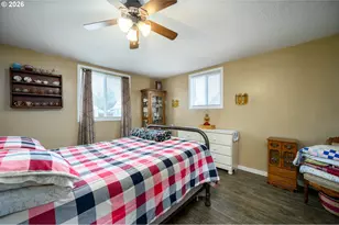 341 NW 10th St, McMinnville, OR 97128 - Photo 20