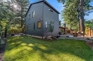 7642 SE Harrison St, Portland, OR 97215 - Photo 34