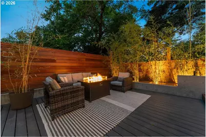 7642 SE Harrison St, Portland, OR 97215 - Photo 40
