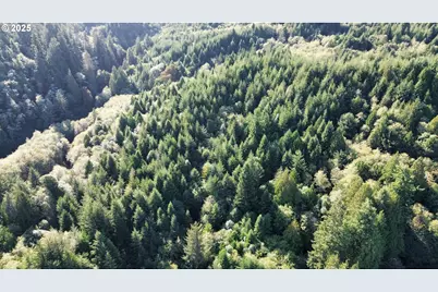 000 Old Wagon, Coos Bay, OR 97420 - Photo 14