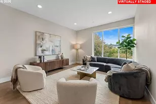 9818 SW 34th Pl, Portland, OR 97219 - Photo 4