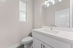 9818 SW 34th Pl, Portland, OR 97219 - Photo 12