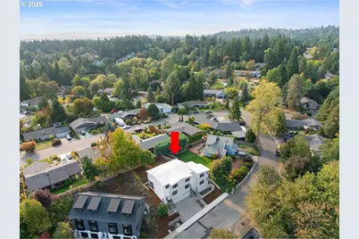 9818 SW 34th Pl, Portland, OR 97219 - Photo 30