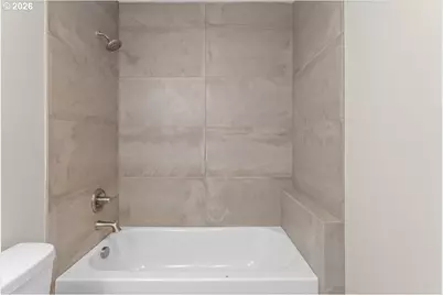 9818 SW 34th Pl, Portland, OR 97219 - Photo 24