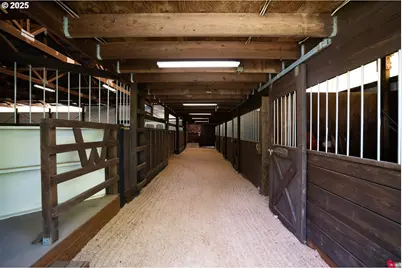 77690 Brock Rd, Oakridge, OR 97463 - Photo 10