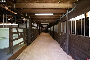 77690 Brock Rd, Oakridge, OR 97463 - Photo 10