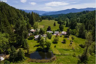 77690 Brock Rd, Oakridge, OR 97463 - Photo 2