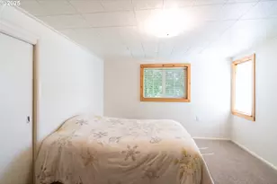 77690 Brock Rd, Oakridge, OR 97463 - Photo 28