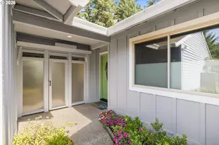 9625 SW Brentwood Pl, Portland, OR 97224 - Photo 6