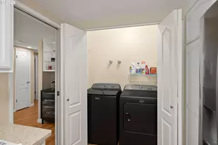 9625 SW Brentwood Pl, Portland, OR 97224 - Photo 18