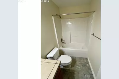 10478 NW Forestview Way, Portland, OR 97229 - Photo 26