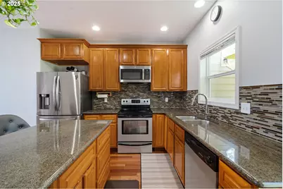 2619 SE 109th Ave, Portland, OR 97266 - Photo 12